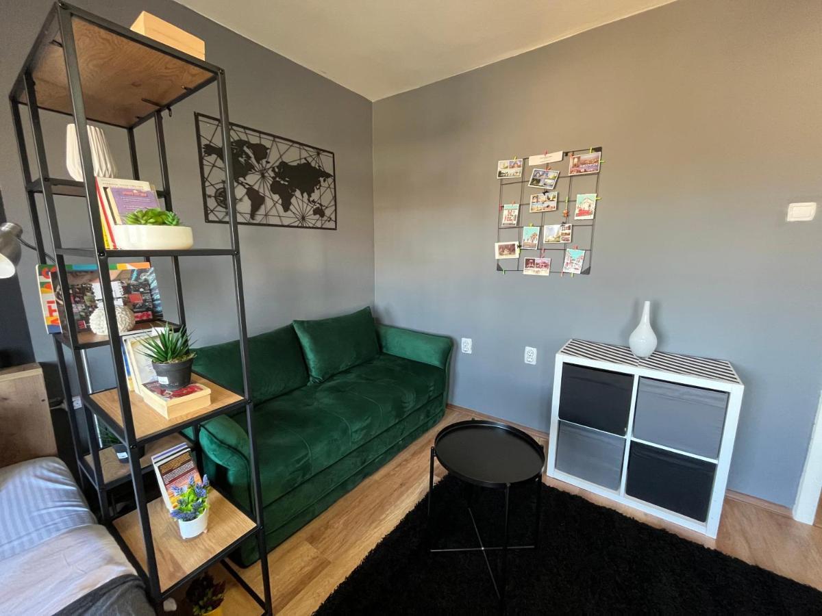 Mickitos City Center Apartment Skopje Eksteriør billede